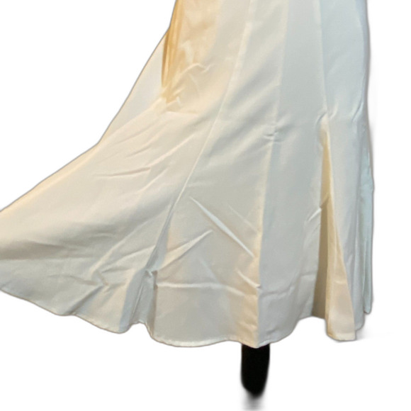 Worthington White Flare Skirt Size 6 - Elegant & Classic - Picture 4 of 7